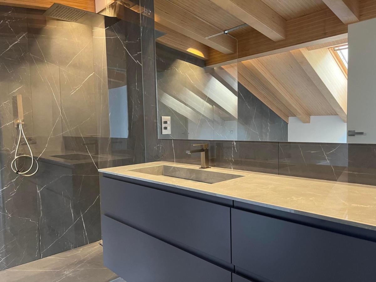 Luxury Lakefront Penthouse Лецено Екстериор снимка